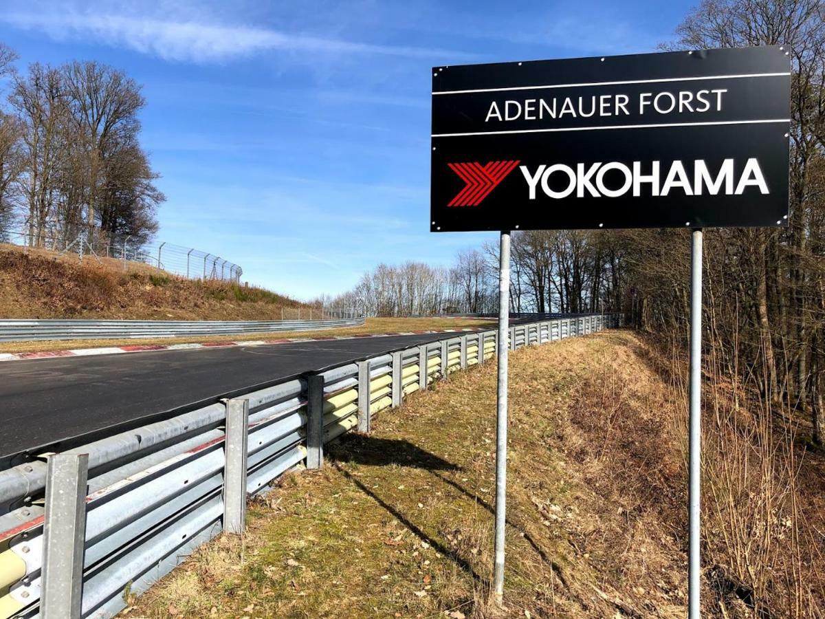 Hotel Garni Zum Adenauer Forst 윔바흐 외부 사진